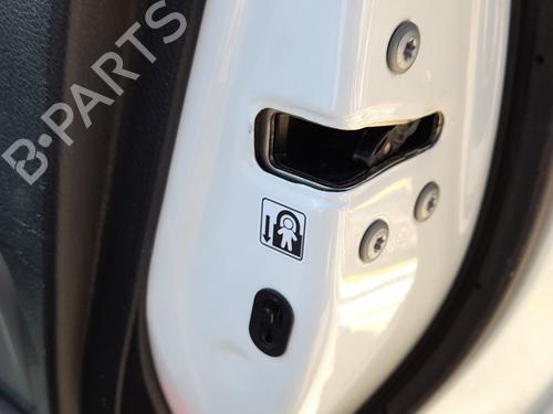 Højre bagtil lås Højre bagtil lås TOYOTA YARIS (_P13_) 1.0 (KSP130) (72 hp) 35790995 35790995