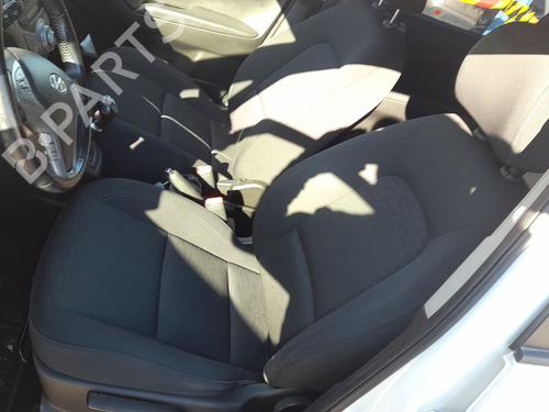 Used Left front seat Left front seat 37426815 37426815