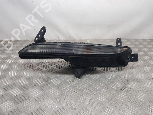 Used Right front indicator RENAULT MEGANE IV Hatchback (B9A/M/N_) 1.5 Blue dCi 115 (B9A6) (116 hp) 30058127