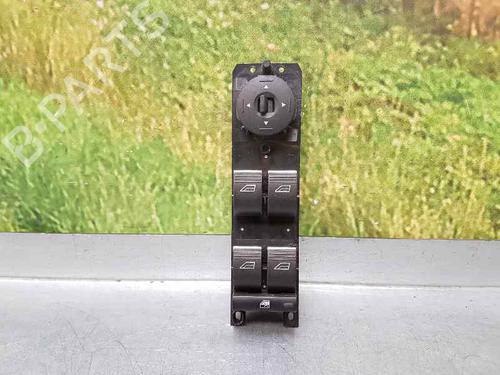 Used Left front window switch FORD FOCUS III [2010-2020]  4614067