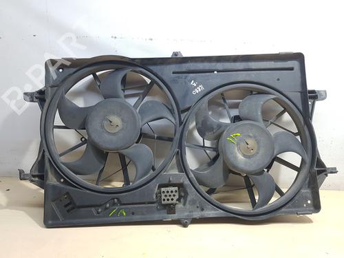 Used Radiator fan FORD FOCUS I (DAW, DBW) 1.6 16V (100 hp) 29527739