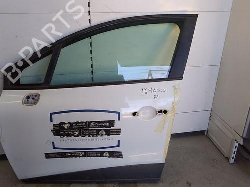 Used Left front door RENAULT CLIO IV (BH_) [2012-2021]  24175115