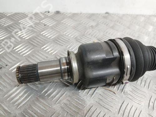Right front driveshaft TOYOTA COROLLA Saloon (_E21_) 1.8 VVTi Hybrid (ZWE211) | BP22637547M39 