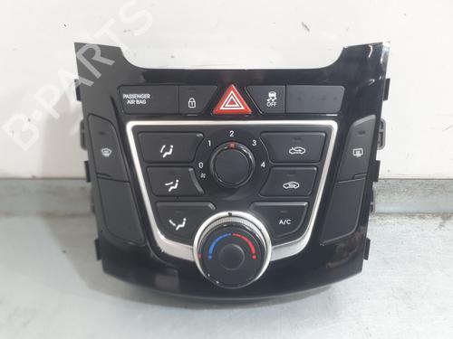 climate-control-hyundai-i30-gd-2011-36302732 main image