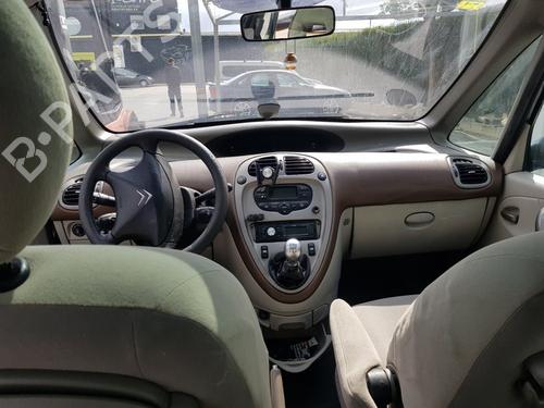 Left front fog light CITROËN XSARA PICASSO (N68) 1.6 HDi | BP13249241C30