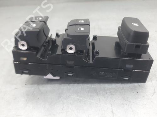 Left front window switch KIA STONIC (YB) 1.0 T-GDi | BP35981968I27 - Image 2