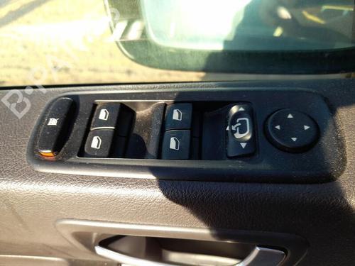 Used Left front window switch PEUGEOT 807 (EB_) 2.2 HDi (128 hp) 27611961