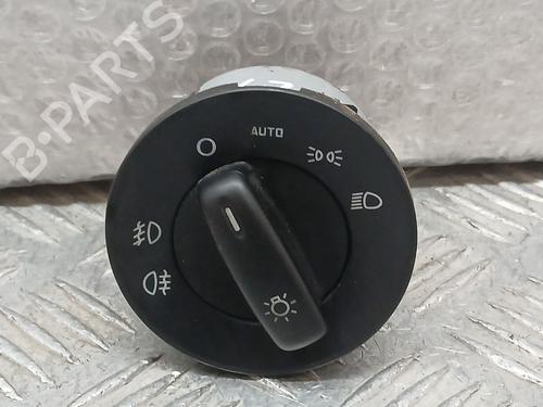 Used Headlight switch SKODA OCTAVIA II (1Z3) 1.6 TDI (105 hp) 26582700