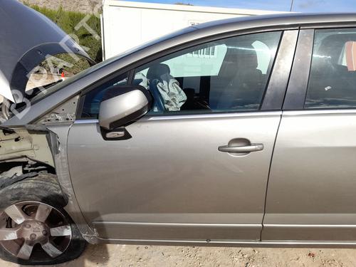 Used Left front door PEUGEOT 5008 (0U_, 0E_) 1.6 HDi (110 hp) 29917810