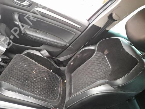 Used Right front seat RENAULT MEGANE IV Hatchback (B9A/M/N_) 1.2 TCe 130 (B9MR) (130 hp) 28817998