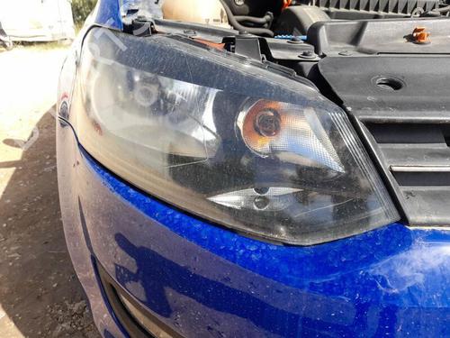 Used Right headlight VW POLO V (6R1, 6C1) 1.4 (6R1) (85 hp) 29864677