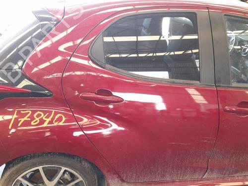 Dør højre bagtil Dør højre bagtil TOYOTA YARIS (_P21_, _PA1_, _PH1_) 1.5 (MXPA11) (125 hp) 37217994 37217994