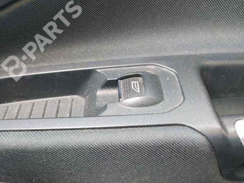 Used Right front window switch Right front window switch FORD C-MAX II (DXA/CB7, DXA/CEU) 1.0 EcoBoost (125 hp) 8146238 8146238