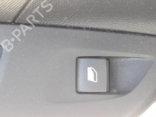 Used Left rear window switch Left rear window switch OPEL CORSA F (P2JO) 1.2 (68) (101 hp) 34633078 34633078