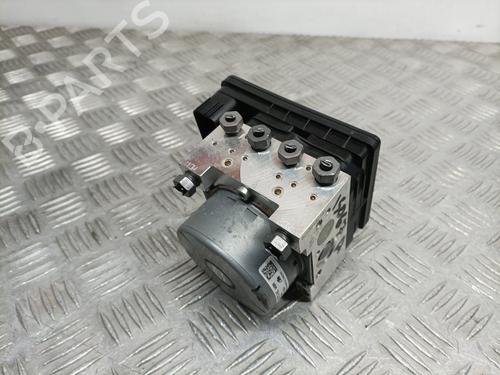 Used ABS pump FORD FIESTA VII (HJ, HF) [2017-2026]  15548572