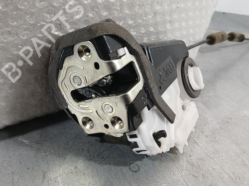 rear-left-lock-toyota-yaris-_p21_-_pa1_-_ph1_-2020-26407278 main image