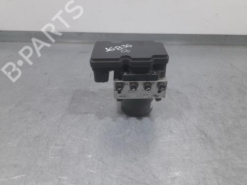 Used ABS pump KIA CEE'D Hatchback (ED) 1.6 CRDi 90 (90 hp) 30358109