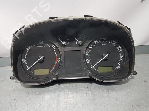 Used Instrument cluster SKODA OCTAVIA I (1U2) [1996-2010]  8372951
