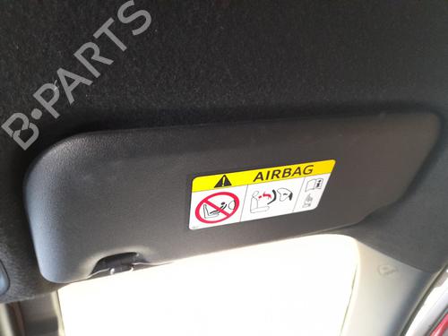 Højre solskærm Højre solskærm TOYOTA YARIS (_P21_, _PA1_, _PH1_) 1.5 (MXPA11) (125 hp) 37217989 37217989