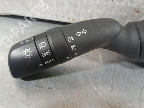 Headlight switch TOYOTA COROLLA Estate (_E21_) 1.8 Hybrid (ZWE211) | BP39472014I24 - Image 2