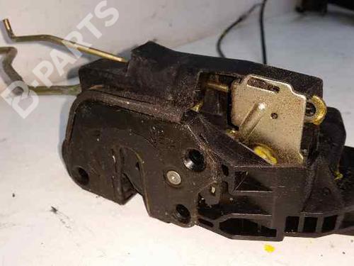 Front right lock HYUNDAI TRAJET (FO) 2.0 CRDi | BP602835C97 
