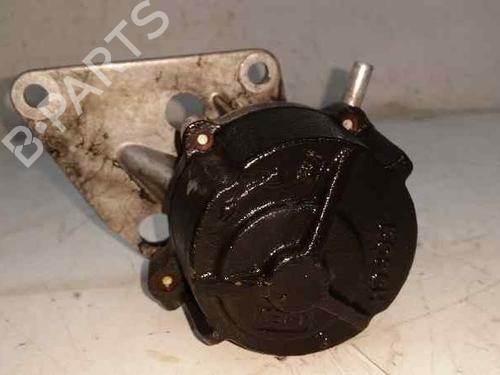 Used Vacuum pump CITROËN XSARA Coupe (N0) 1.9 TD (90 hp) 1590116