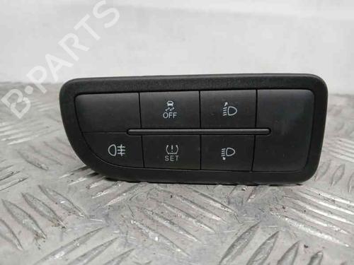 Used Switch FIAT TIPO Saloon (356_, 357_) [2015-2026]  22974054