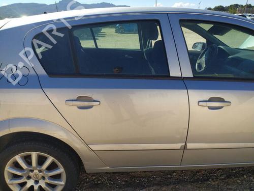 Dør højre bagtil OPEL ASTRA H (A04) 1.7 CDTI (L48) (100 hp) 26458119