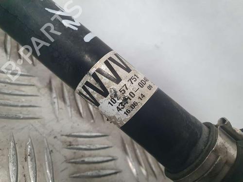 Right front driveshaft TOYOTA YARIS (_P13_) 1.5 Hybrid (NHP130_, NHP130) | BP8648362M39