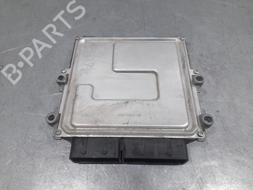 Used Engine control unit (ECU) Engine control unit (ECU) PEUGEOT 3008 I MPV (0U_) 1.2 (131 hp) 32211677 32211677