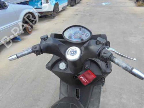 Left front indicator KYMCO MOTORCYCLES GRAND DINK Grand Dink 125 (S4) | BP24671912C32 