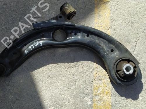 Used Left front suspension arm MAZDA 2 Hatchback (DL, DJ) 1.5 SKYACTIV-G (90 hp) 32372286