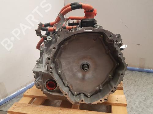 Used Gearbox TOYOTA YARIS (_P13_) 1.5 Hybrid (NHP130_) (101 hp) 13812571