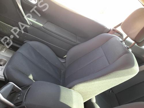 Used Right front seat RENAULT MEGANE II Coupé-Cabriolet (EM0/1_) 2.0 16V Turbo (163 hp) 26449206