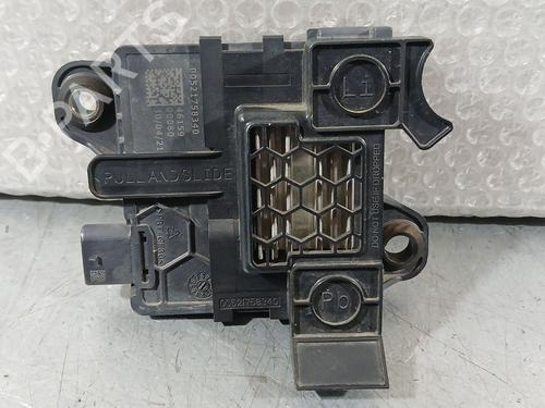 Used Electronic module Electronic module FIAT 500 C (312_) 1.2 (312CXA1A, 312AXA1A) (69 hp) 36229984 36229984