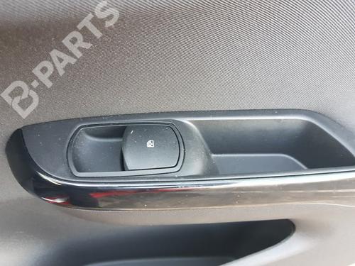 Used Right front window switch Right front window switch OPEL CORSA E (X15) 1.4 (08, 68) (90 hp) 8926593 8926593