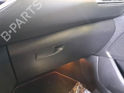 Used Glove box Glove box 39201329 39201329