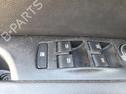 Left front window switch HYUNDAI i40 I (VF) 1.7 CRDI | BP30178973I27