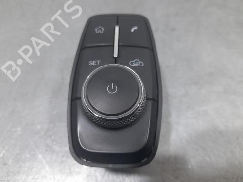 BP20138139I30 main image