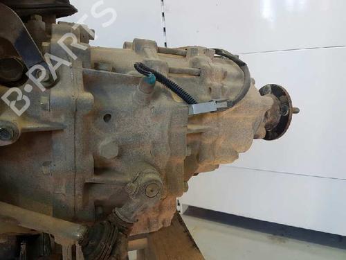 Used Transfer box NISSAN PATROL III/2 Station Wagon (W260) [1988-1998]  3718915