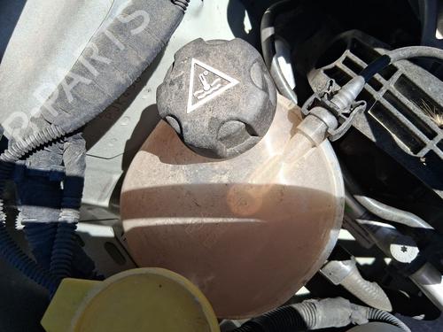 Used Expansion tank Expansion tank JEEP AVENGER (J2) Electric (156 hp) 33981368 33981368