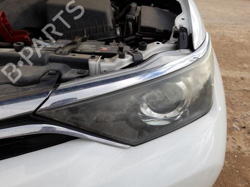 Venstre forlygte TOYOTA AURIS (_E18_) 1.4 D-4D (NDE180_, NDE180R) (90 hp) 30154162