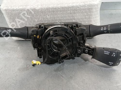 Used Steering column stalk Steering column stalk DACIA DUSTER (HM_) 1.0 TCe 100 (HMMT) (101 hp) 33963324 33963324