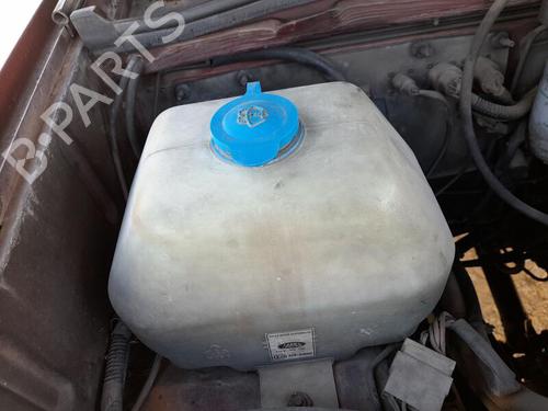 Used Windscreen washer tank LAND ROVER DISCOVERY I (LJ) 2.5 TDI 4x4 (113 hp) 28426742
