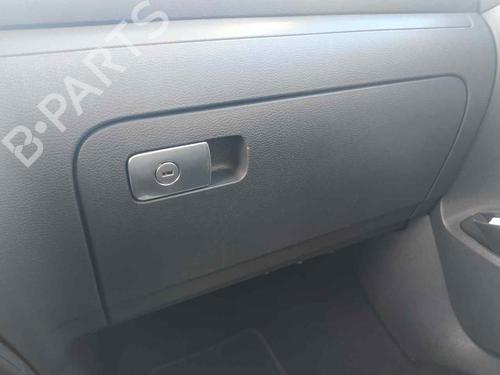 Hanskerom VW GOLF V (1K1) [2003-2010]  25735488