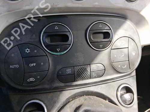 climate-control-fiat-500-312_-2007-33619208 main image