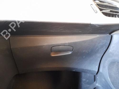 Used Glove box Glove box 37217954 37217954