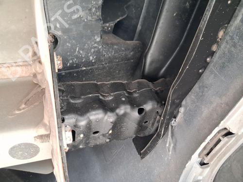 Used Rear bumper reinforcement Rear bumper reinforcement 37800439 37800439