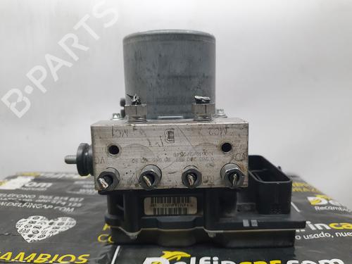 Used ABS pump PEUGEOT 3008 I MPV (0U_) [2009-2017]  8893994