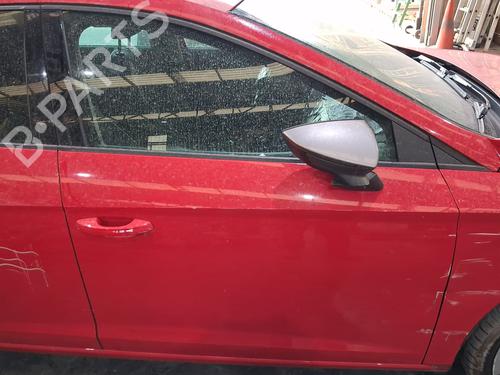 Used Right front door Right front door 38747637 38747637